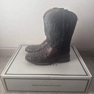 Men's Rujo The Roscoe Black Cherry Caiman  Leather Cowboy Boots 8EE